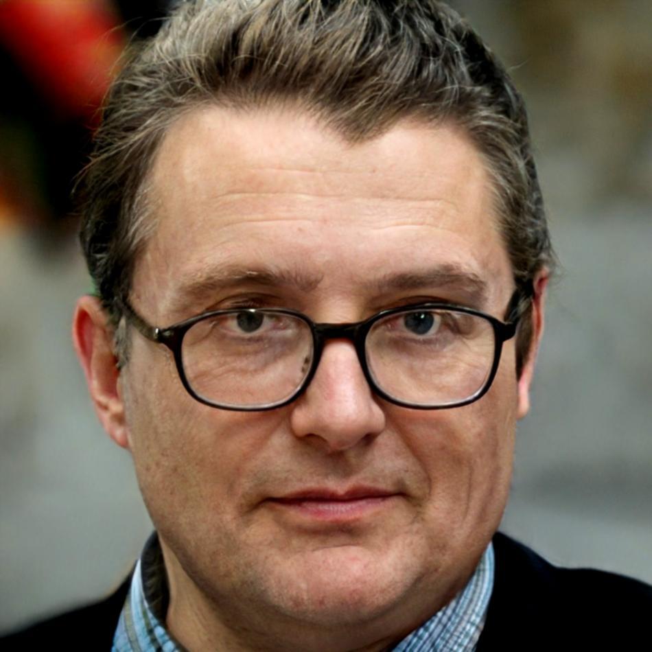 Porträt von Viggo Lindström, kreativer Content Creator mit Videoschnitt-Fokus